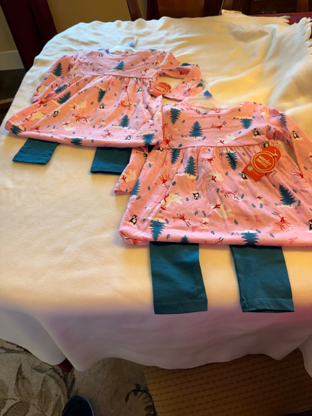 Pink  Forest Tunic with Teal Leggings Set New with tags